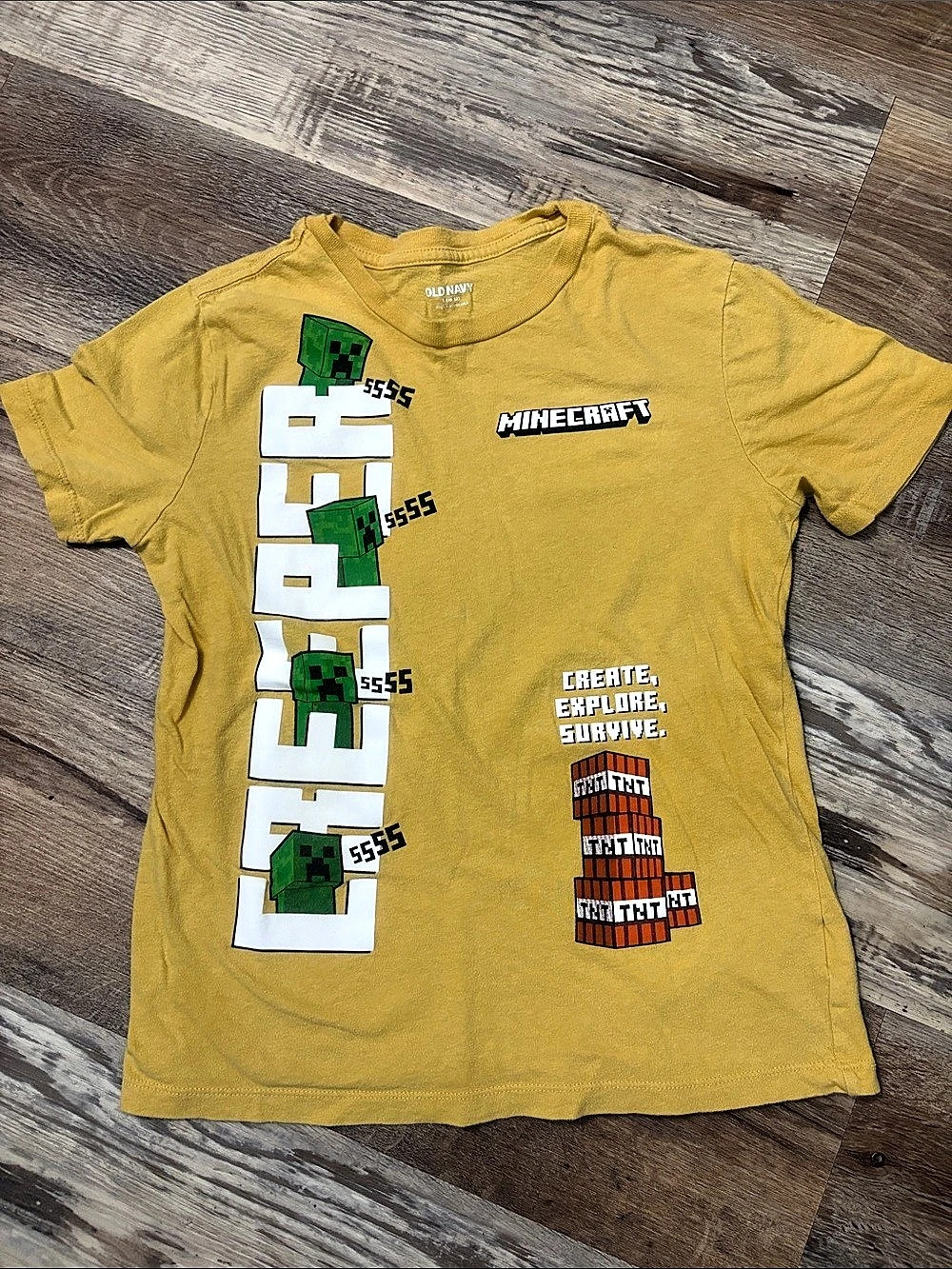 Old Navy Minecraft Creeper Graphic Tee Boys Large